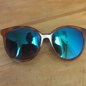 New diff eyewear Cosmo frame